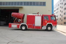 轉載自客都消防:直升飛機,滅火機器人,排煙消防車……梅州這場跨區域 