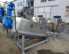 疊片式螺式污泥脫水機【價格 批發 廠家】-德州凈優**設備有限公司